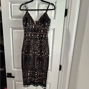 Guipure lace midi dress